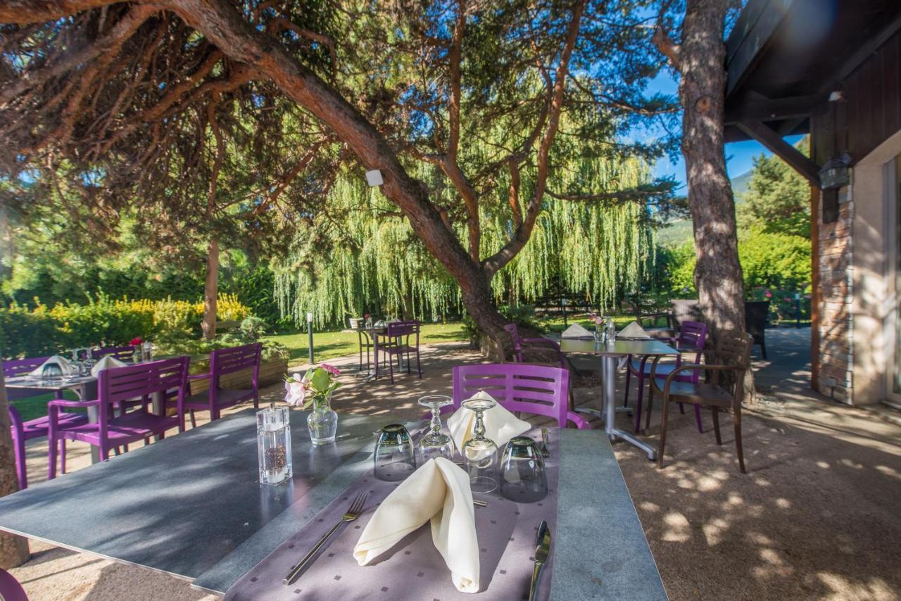 Logis Hotel Le Lac Эмбрён Экстерьер фото
