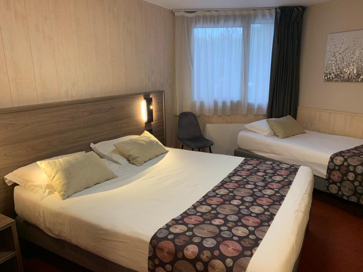 Logis Hotel Le Lac Эмбрён Экстерьер фото