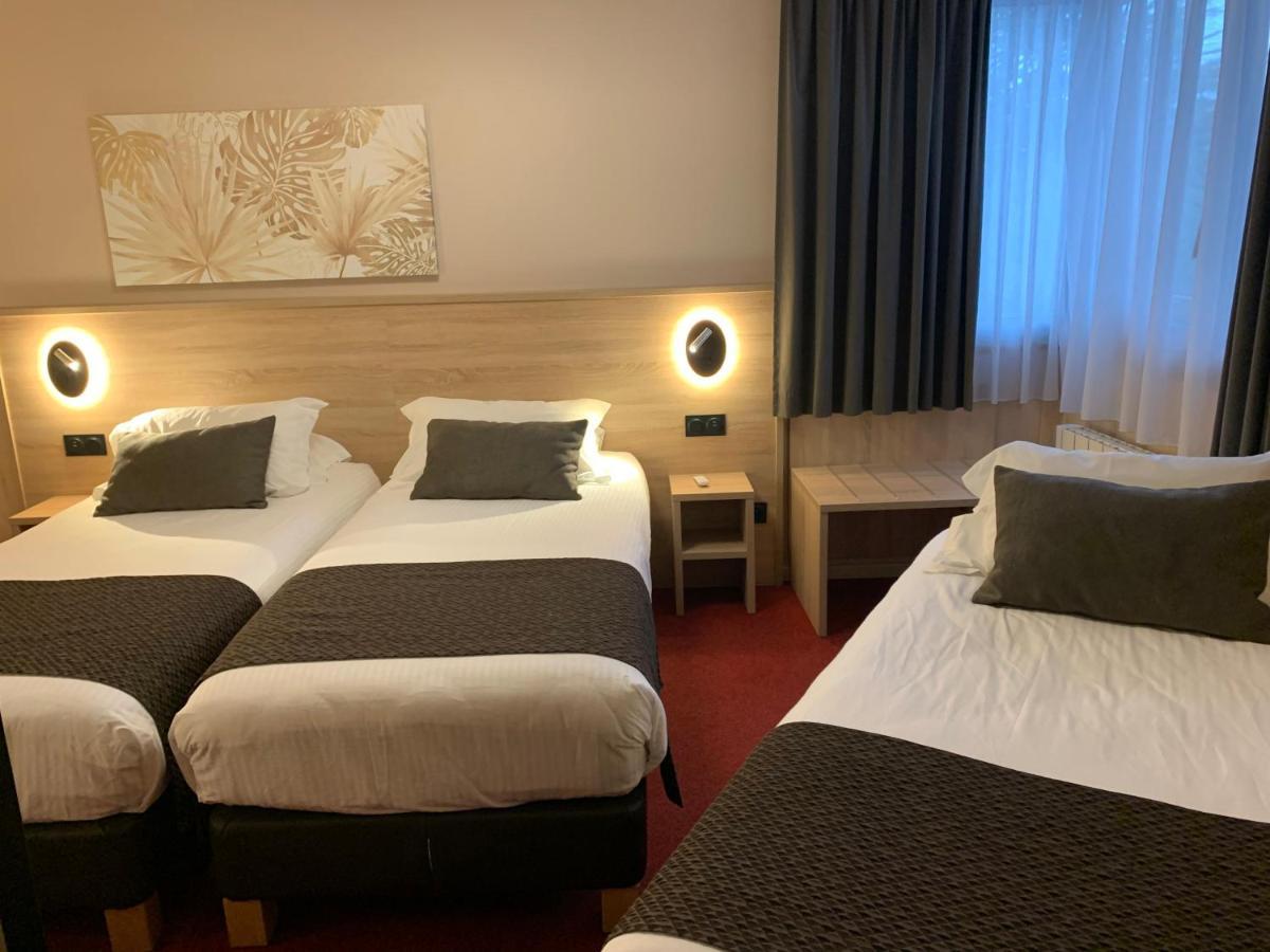 Logis Hotel Le Lac Эмбрён Экстерьер фото